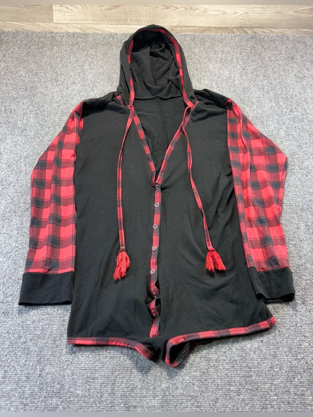 Candyman Men's Buffalo Plaid Hooded Romper Snap Front Loungewear Shortie